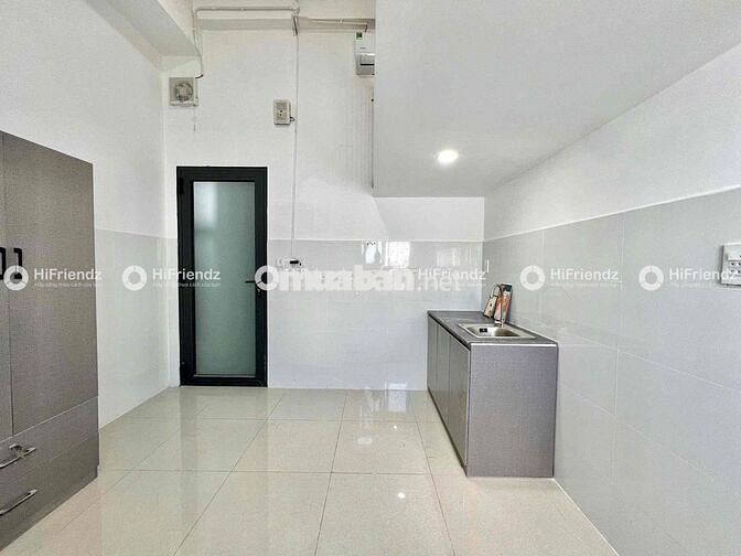 DUPLEX SẲN NỘI THẤT CỬA SỔ TRỜI NGAY ĐẦM SEN THUẬN TIỆN