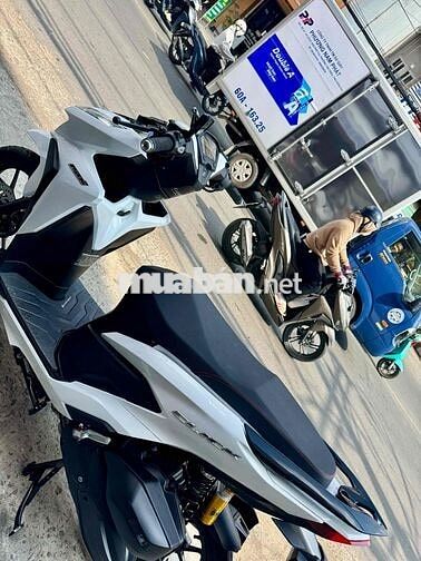 🟢🟢 Vario 125 Trắng đen 2019 khoá Smarkey chính chủ