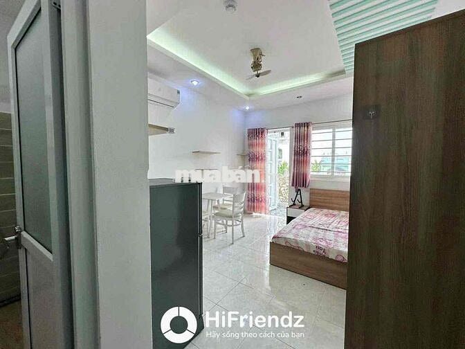 CĂN HỘ BAN CÔNG FULL NỘI THẤT GIÁ RẺ GẦN ĐH Y DƯỢC Q5, ĐH MỞ, UEH CS B