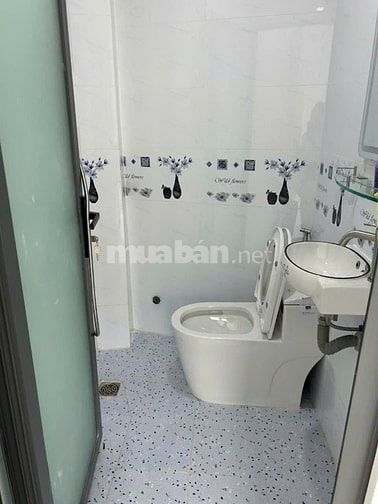 HHMG 3%-MT kinh doanh 39 Phạm Viết Chánh, Q1. Nhà 2 lầu mới