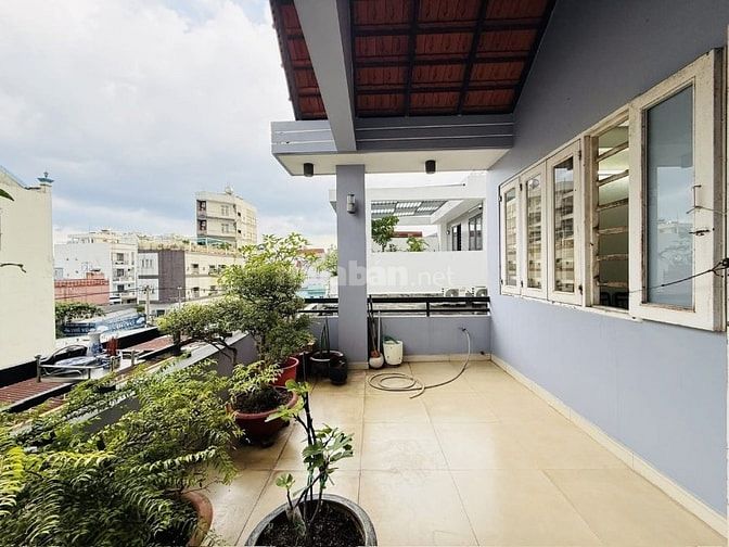 Bán nhà 2 lầu 6x20, giá 750 triệu, ngay chợ Phú Lạc, sổ Hồng riêng 