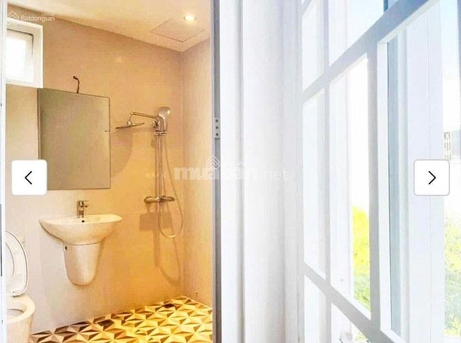 Nhà Bán góc 2 mặt tiền hẻm xe hơi đường Huỳnh Tấn Phát