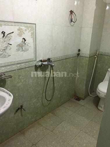 Bán nhà chính chủ 5 tầng gần ngã tư Quang Trung - Lê Trọng Tấn