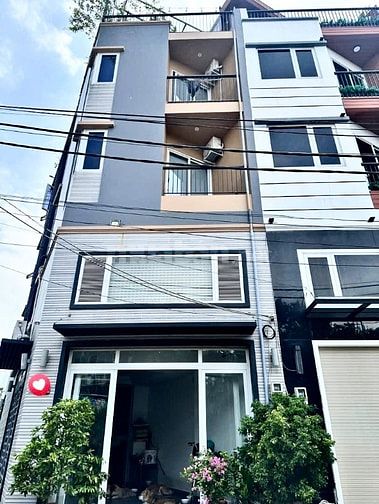 Nhà Bán góc 2 mặt tiền hẻm xe hơi đường Huỳnh Tấn Phát