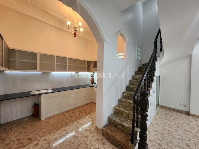  GIẢM 700 TRIỆU BÁN NHÀ PHỐ THỜI TRANG TRẦN QUANG DIỆU QUẬN 3