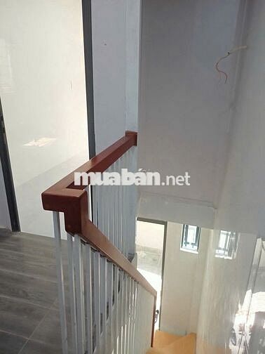 bán nhà kiệt 142 Điện Biên Phủ 2 tầng 2 phòng ngủ giá chỉ 2480tr