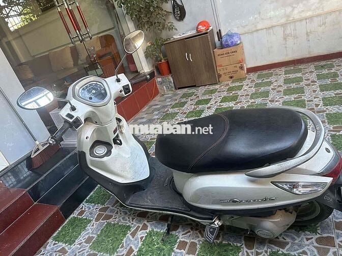 Yamaha Grande 2014 Trắng Đã sử dụng