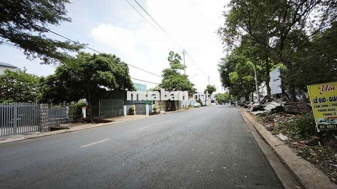 bán 8x40 full thổ cư mặt tiền Mai Xuân Thưởng