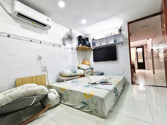 BÁN NHÀ LẠC LONG QUÂN F3 QUẬN 11 - XE HƠI TẬN CỬA 