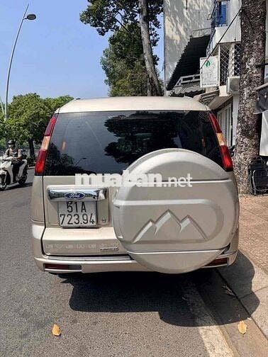 Ford Everest 2009 Vàng cát 180.000 km