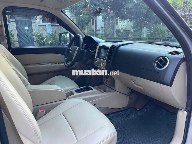 Ford Everest 2009 Vàng cát 180.000 km