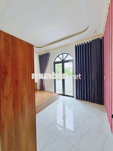 Bán nhà 3 tầng hoàn công Phú Hồng Thịnh 8 