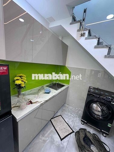 🔥 CHO THUÊ NHÀ NGUYÊN CĂN MỚI 100% – XÓM CHIẾU, Q4