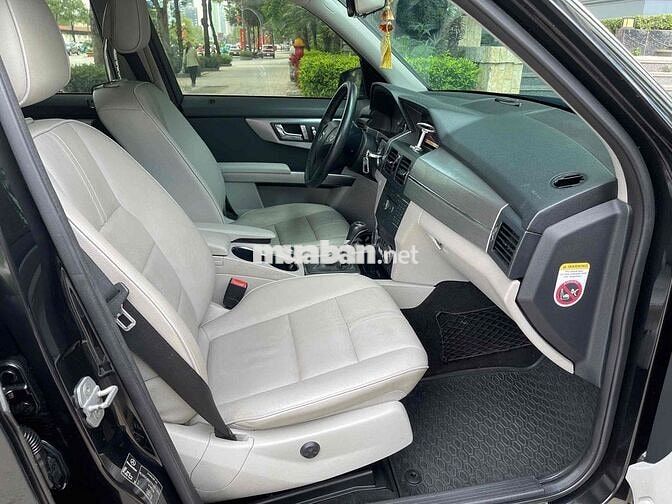 Mercedes Benz GLK Class 2009 300 4Matic - 10000 km