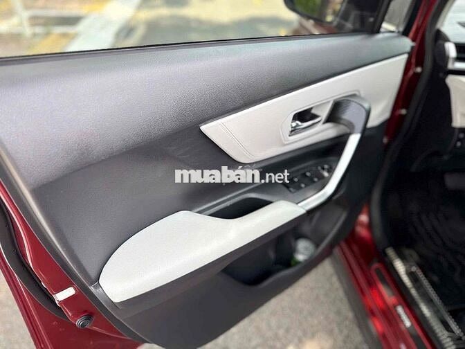 Toyota Veloz Top 2024 Đỏ 48.000 km