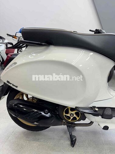 Vespa Sprint 150 Racing 2020 rin chuẩn lướt