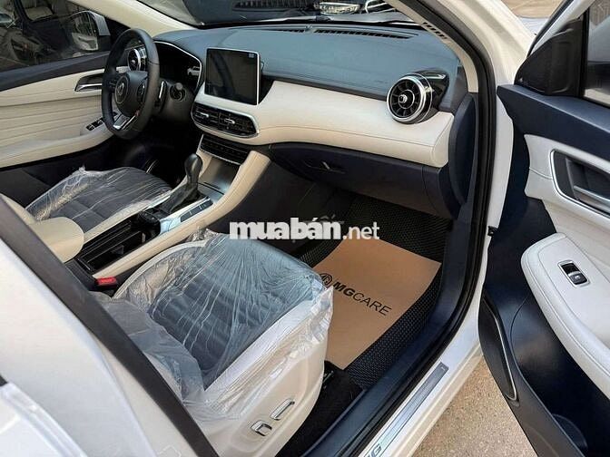 MG HS Luxury 2024 1.5 AT 25.600 km
