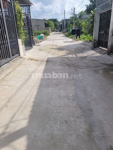 Bán nhà riêng CHÍNH CHỦ tại Phường Tân Định gần đường Mỹ phước tân vạn