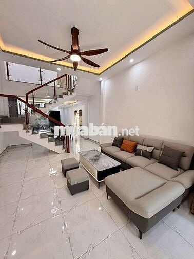 Bán nhà  2 tầng  kiệt  3m  Âu Cơ cách  chợ  Hoà Khánh  300m