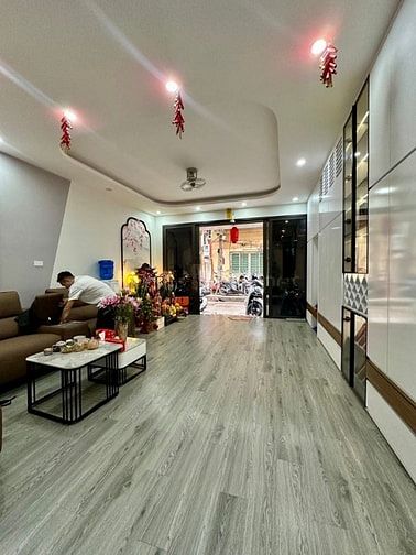 Nhà Xây Mới Đại La-Lô Góc 53m2-MT 6m-6Tầng-Thang Máy-Gara ÔTÔ-20Tỷ500