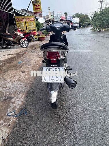 Honda Blade Trắng đen