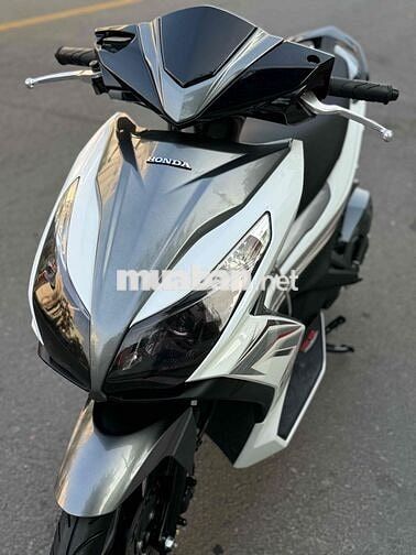 Airblade 125 mẫu 2015 trắng bstp 9chủ máy zin100%