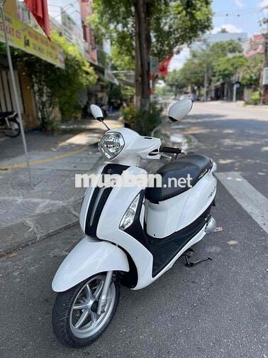 Yamaha Grande màu Trắng