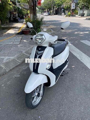 Yamaha Grande màu Trắng