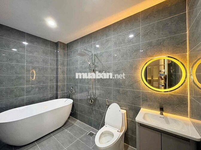 CHỦ GIẢM MẠNH 550 TRIỆU CẦN BÁN GẤP NHÀ GẦN TRƯỜNG HỌC