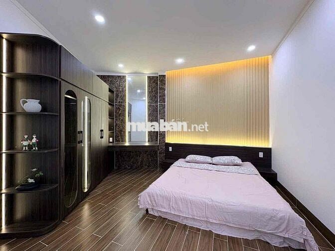 CHỦ GIẢM MẠNH 550 TRIỆU CẦN BÁN GẤP NHÀ GẦN TRƯỜNG HỌC