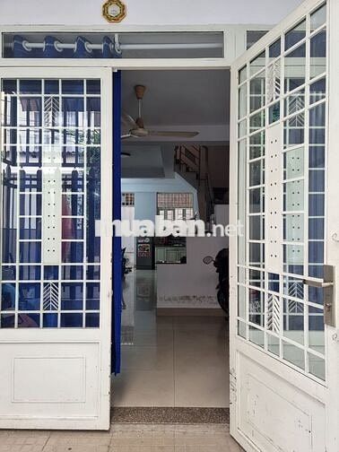 Bán nhà gần chợ An Nhơn - Khu cao tầng đường xe tải