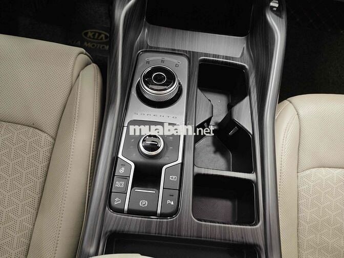 🔴 KIA SORENTO 2020 2.2 CRDi Signature 33k km