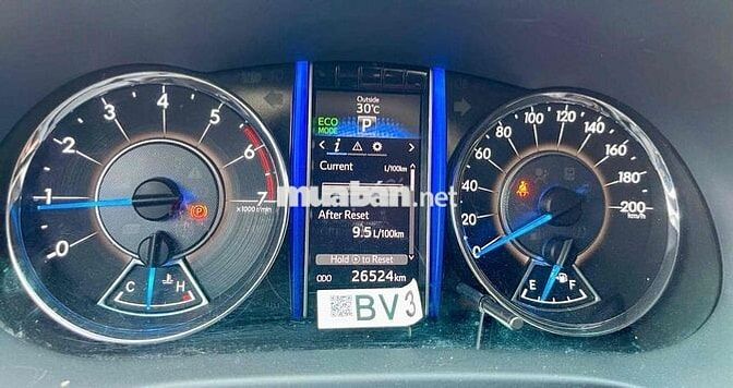 Toyota Fortuner 2017 Bạc 26.000 km
