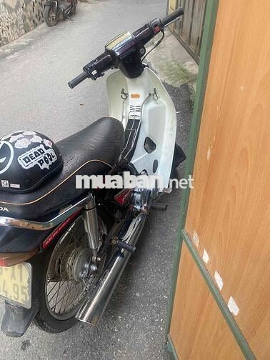 Honda Dream 2007 Trắng Đen 9000 km