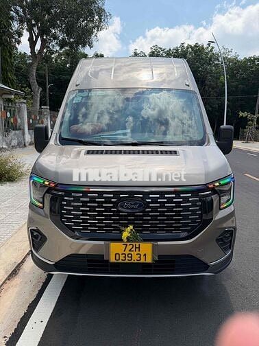 Ford Transit 2024 Premium - 110000 km