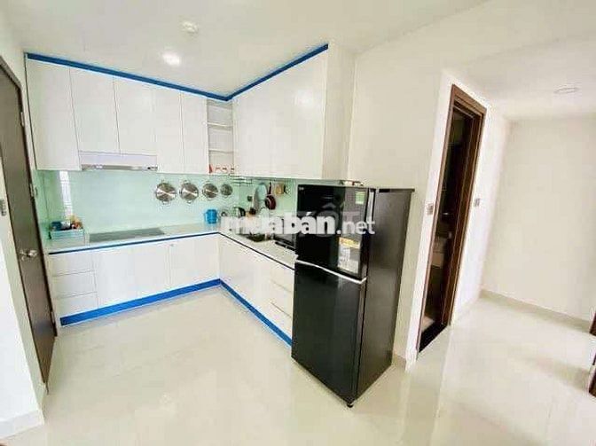 Thuê 2PN Nhà Đẹp View Pháo Hoa ở SG Royal Q4 gần Q1,Q7 L/H:***