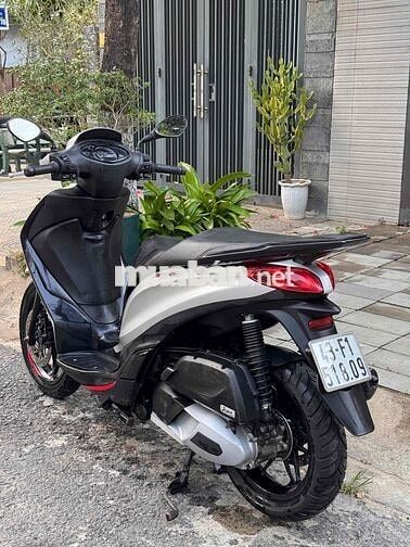 Piaggio Medley 125ABS Bạc 45000 km