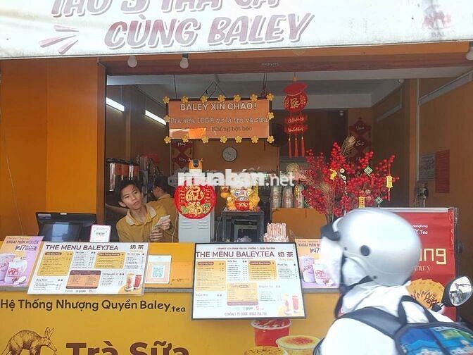 TRÀ SỮA HONGKONG 67A PVH TUYỂN NV BÁN HÀNG