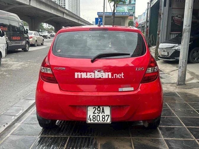 Hyundai i20 2011 Đỏ Tự động