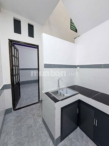 Nhà mới tuyệt đẹp, 1trệt, 1lầu, ST. Ngang 3,7m/NH4m x Dài 14,2m