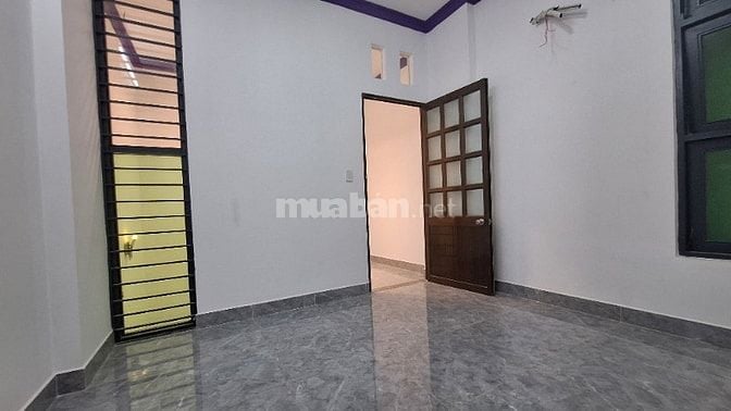 Nhà mới tuyệt đẹp, 1trệt, 1lầu, ST. Ngang 3,7m/NH4m x Dài 14,2m
