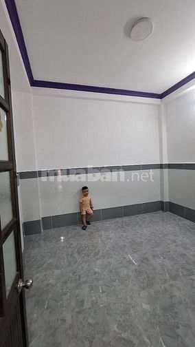 Nhà mới tuyệt đẹp, 1trệt, 1lầu, ST. Ngang 3,7m/NH4m x Dài 14,2m