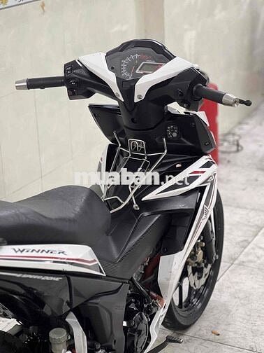 Winner V1 150 đời 2018 trắng đen