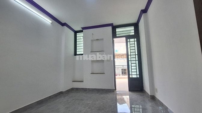 Nhà mới tuyệt đẹp, 1trệt, 1lầu, ST. Ngang 3,7m/NH4m x Dài 14,2m