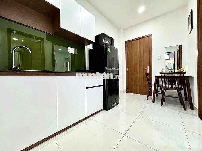 Căn hộ 2 Phòng ngủ Full nội thất ngay Phan Xích Long