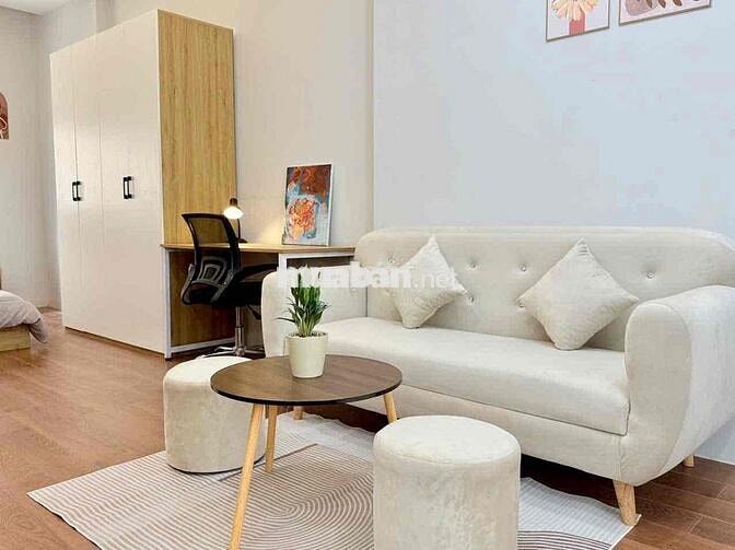 Căn Hộ 40m2 siêu rộng gần Ngã Tư Hàng Xanh, Metro Tân Cảng, New 100%