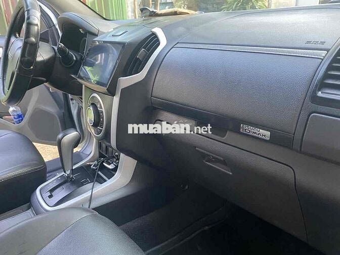 Isuzu D-Max 2018 Trắng 100000 km