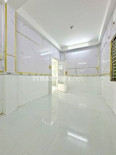  NHÀ TRỆT LẦU TRUNG TÂM NINH KIỀU LẤY HỘ KHẨU CHO CON