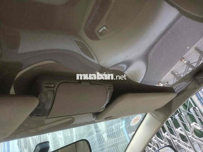 Toyota Innova 2006 Đen 7 chỗ