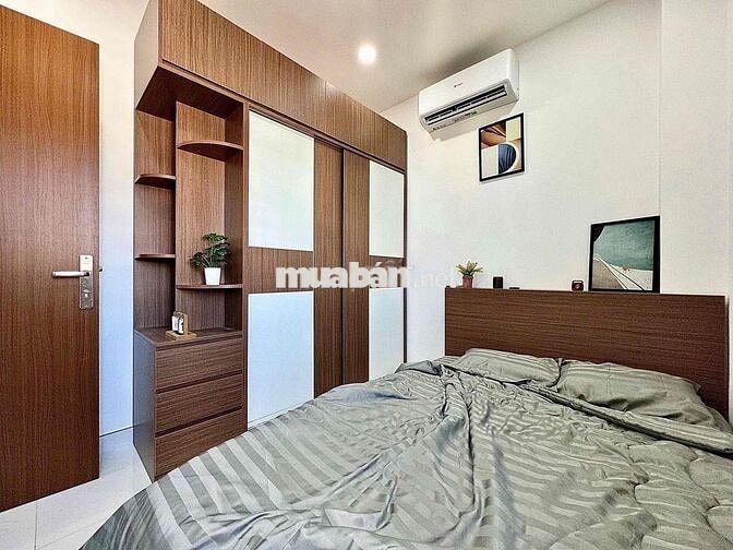 Căn hộ 2 Phòng ngủ Full nội thất ngay Phan Xích Long